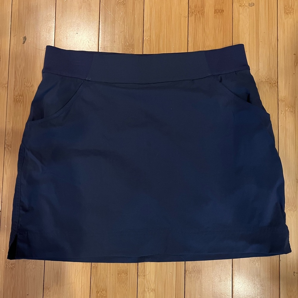 Columbia athletic Skort - Navy Blue - Size Large